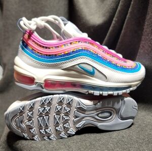 Nike Air Max 97 SE Size 4Y